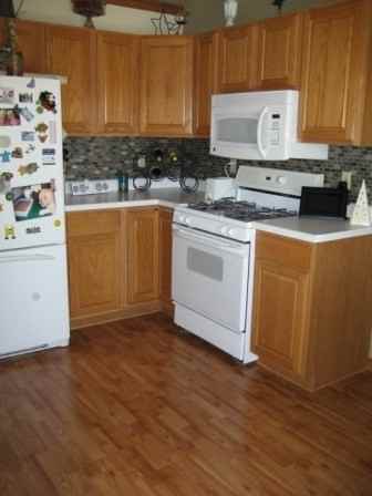 404 Sandra St - Photo 2 of 21