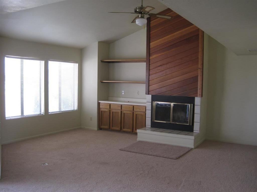 1981 Village Cir - Photo 2 of 10