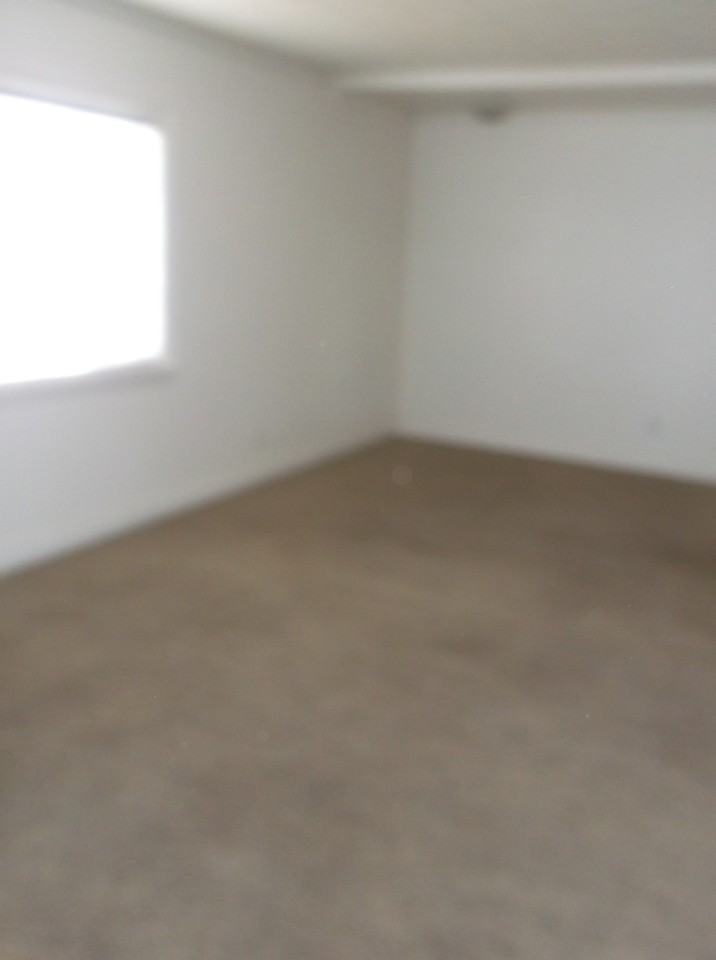 455 E 100 S - Photo 3 of 8