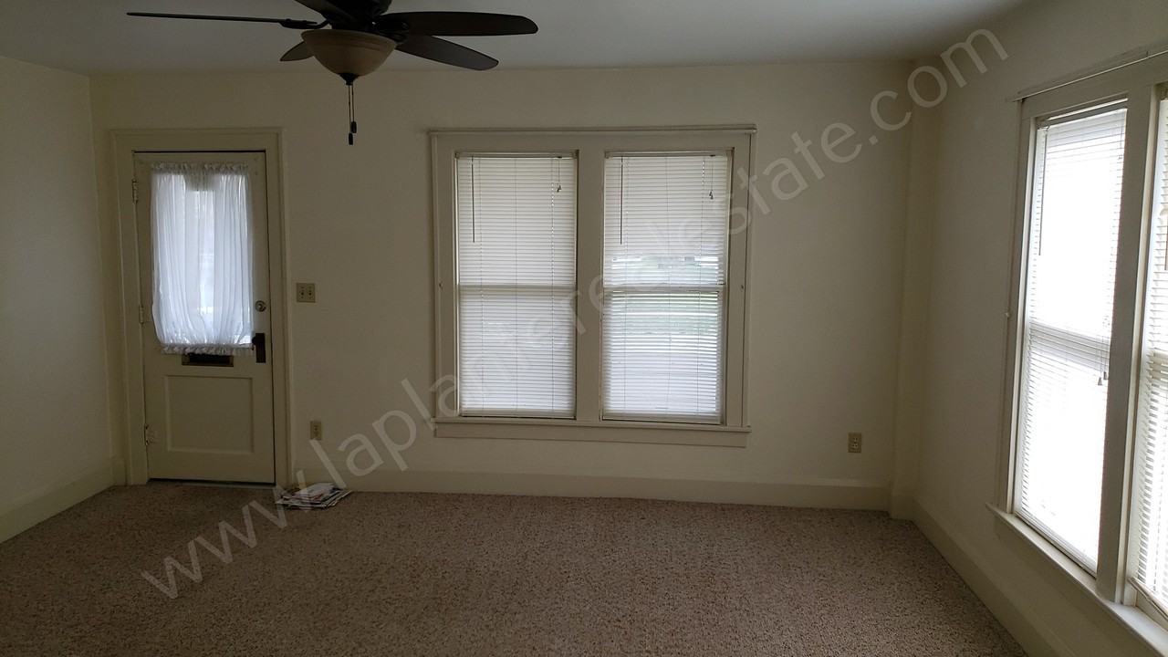 715 Michigan Ave Lowr - Photo 2 of 10