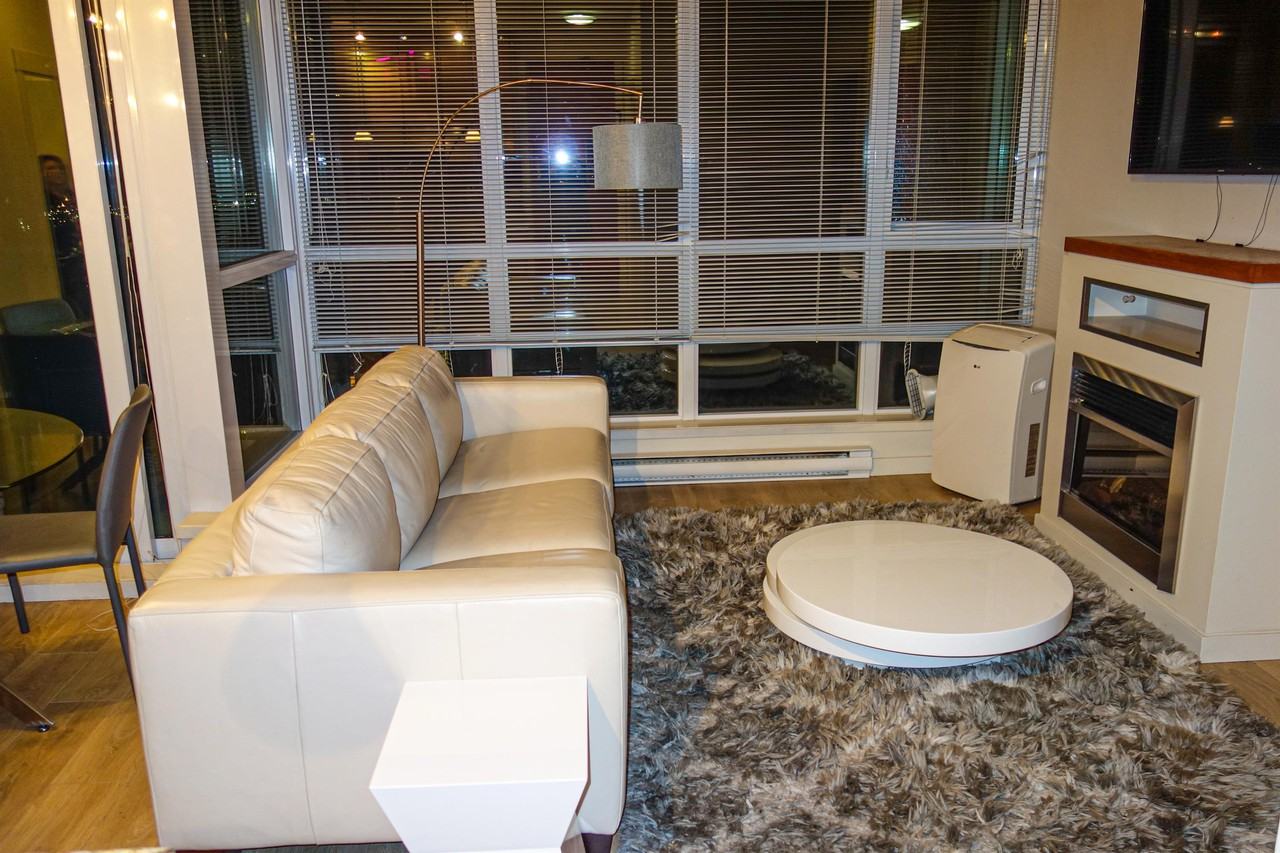 1189 The Melville - Photo 3 of 22