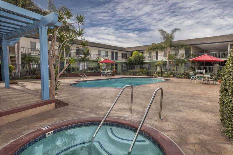 The Monticello Apartments - Photo 6 of 11