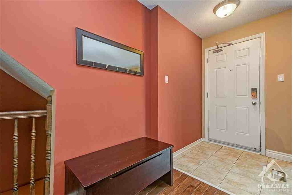 562 Reardon Private - Photo 2 of 18