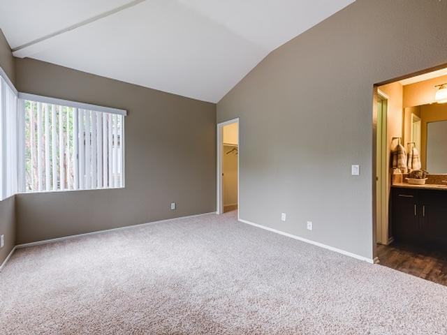 1380 Village Way - Photo 6 of 37