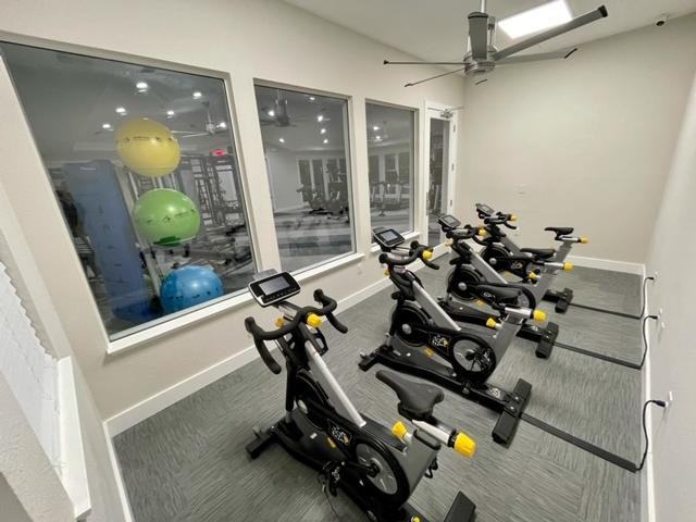 5650 Owens Dr - Photo 7 of 12