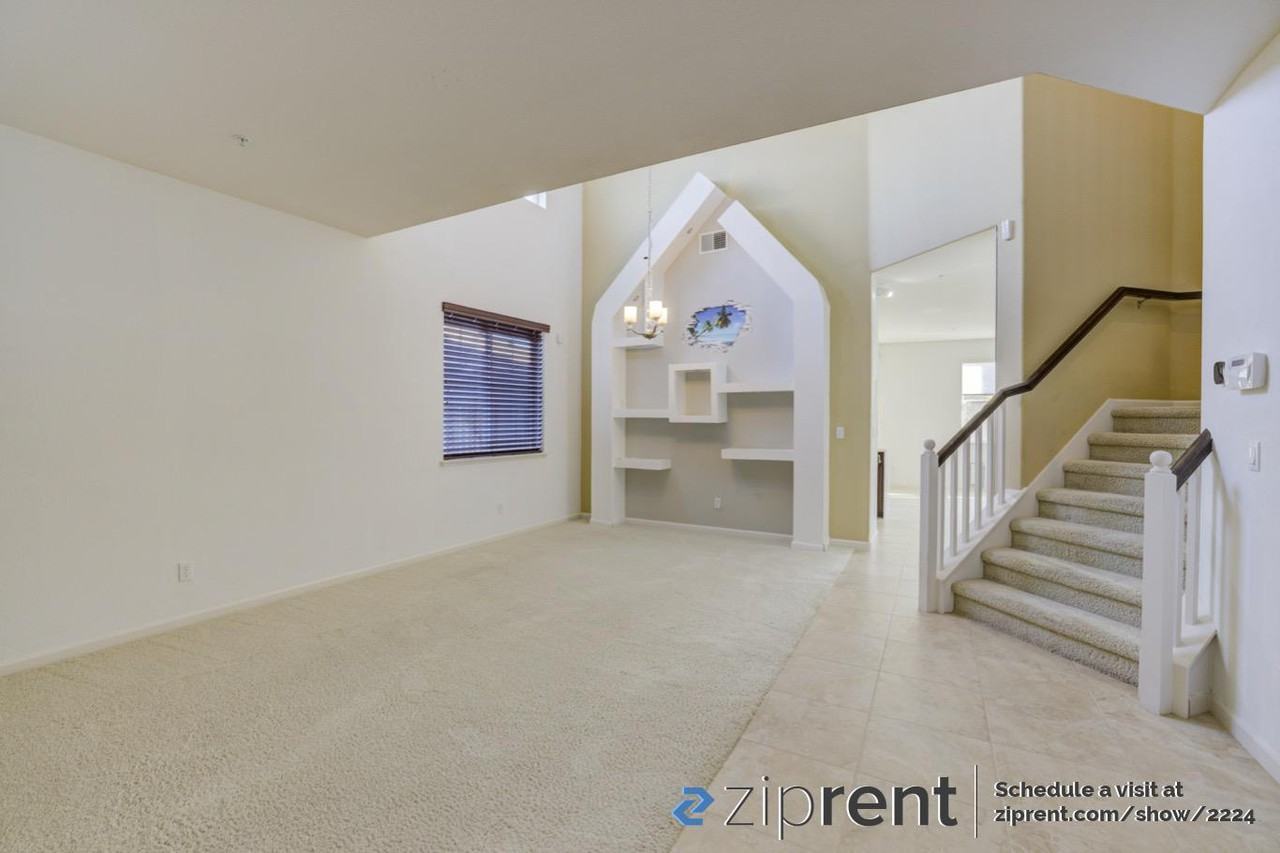 3166 Portico Dr - Photo 2 of 23