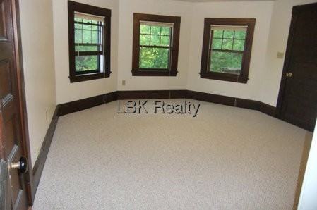 61 Judkins St - Photo 2 of 20