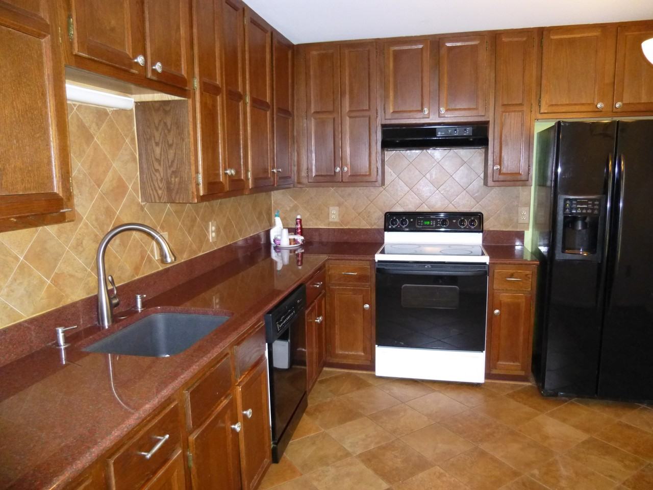 10115 Palamar Dr - Photo 2 of 20