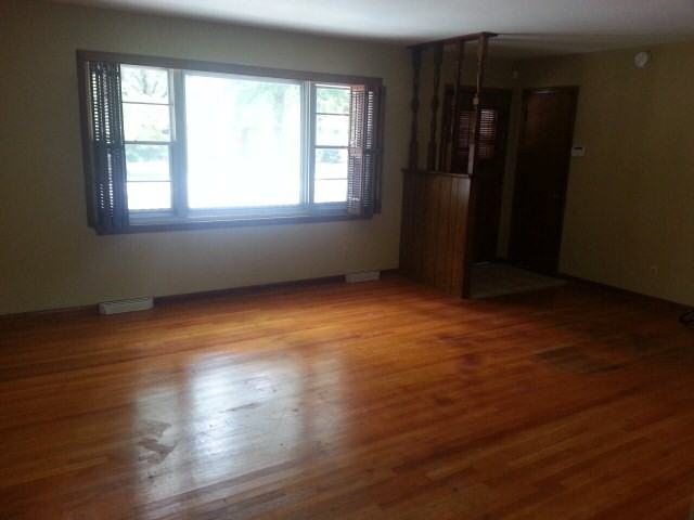 4505 E 113th St - Photo 3 of 9