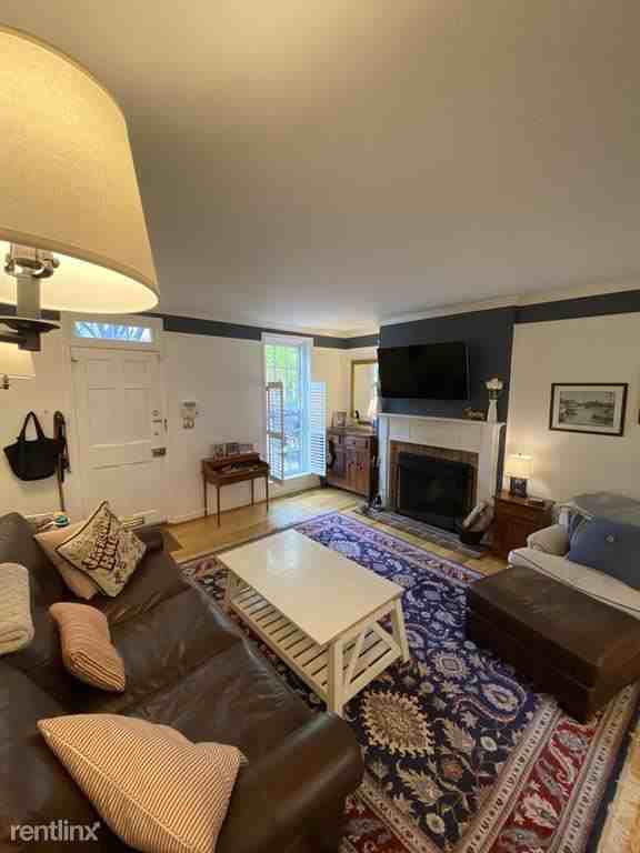 145 W Hill St - Photo 3 of 23