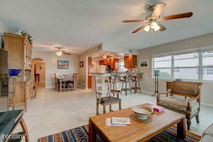 28 Yacht Club Dr #201 - Photo 2 of 8