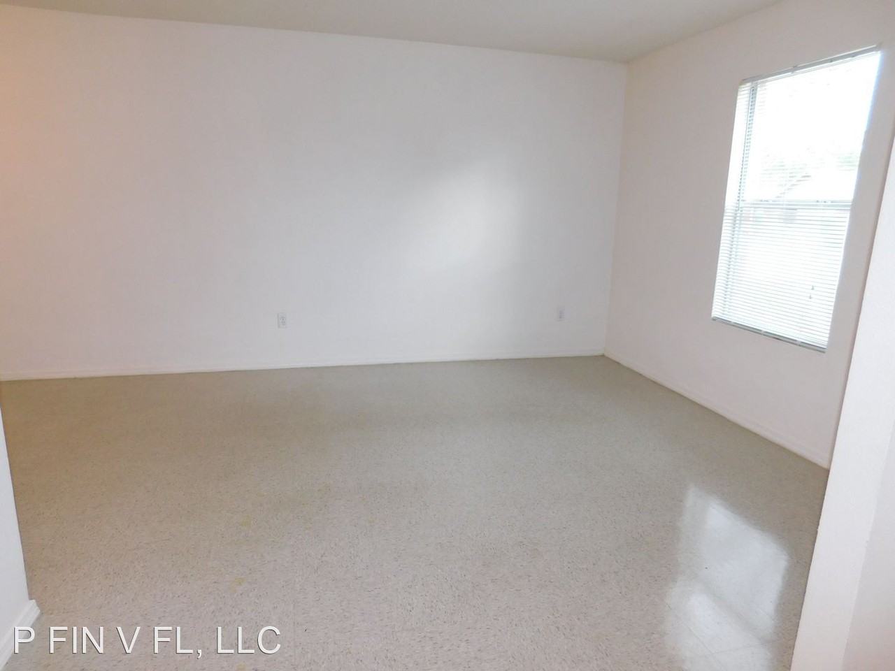 55 Callan Ct - Photo 2 of 19
