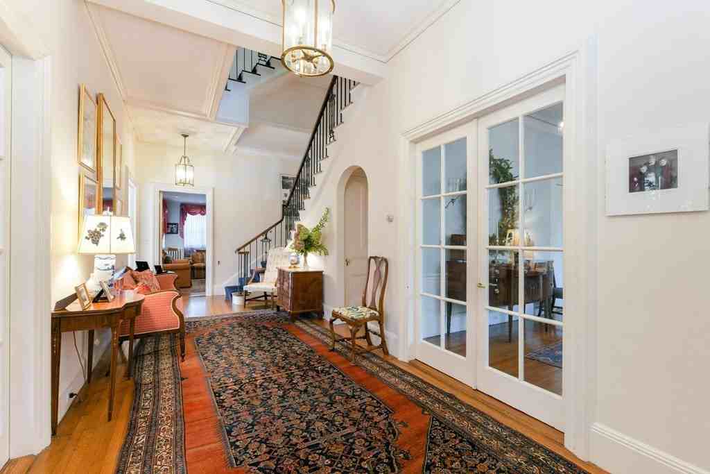 12 Reservoir St - Photo 2 of 22