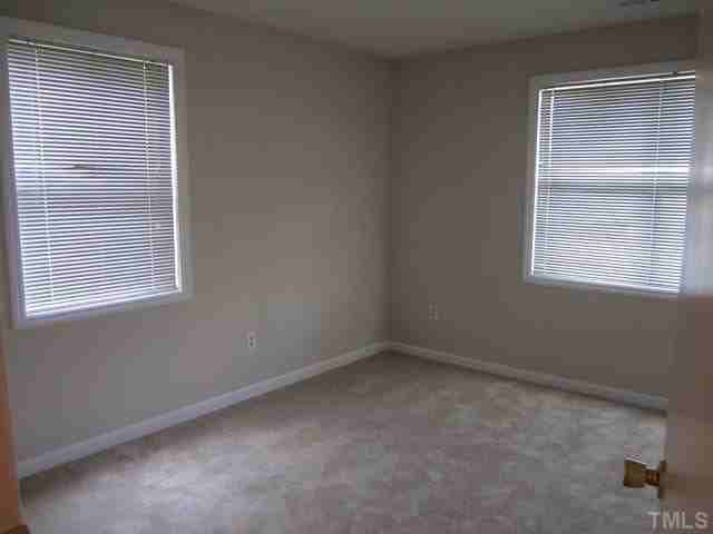 1430 Collegeview Avenue - Photo 7 of 10