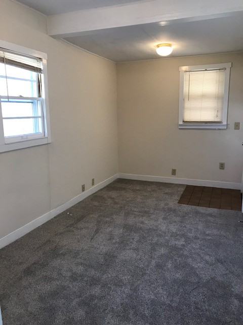 1106 North Maple Street #B - Photo 2 of 5