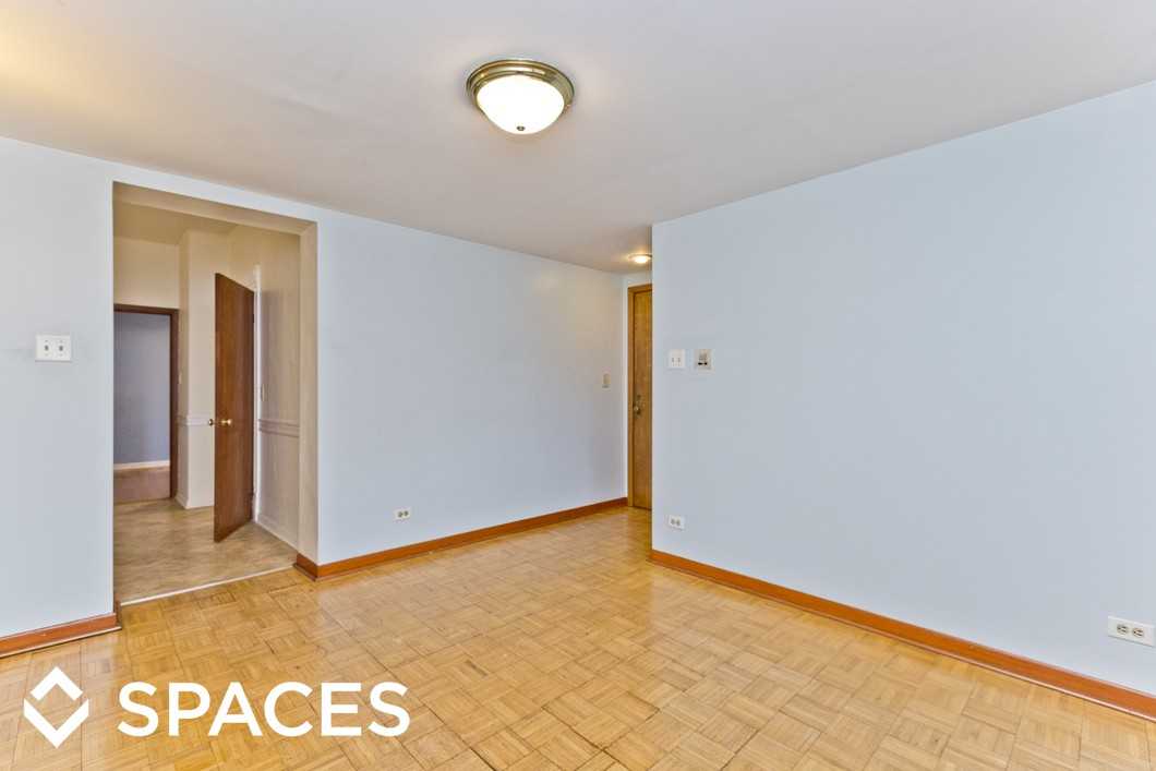 Shakespeare at Mozart - Photo 3 of 11