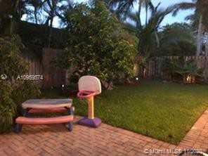 15938 - Photo 2 of 15