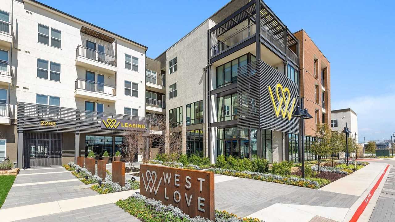 2293 Hawes Ave - Photo 3 of 49