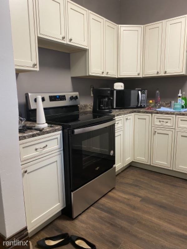 230 Mckean Ave - Photo 2 of 21