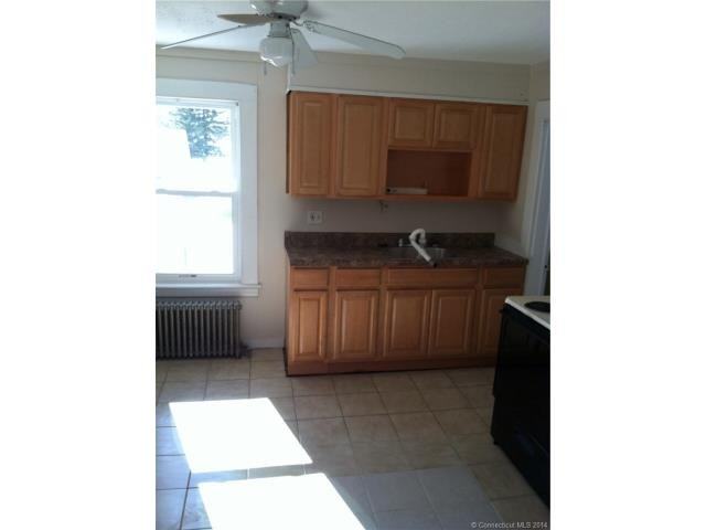 851 Center St - Photo 2 of 5