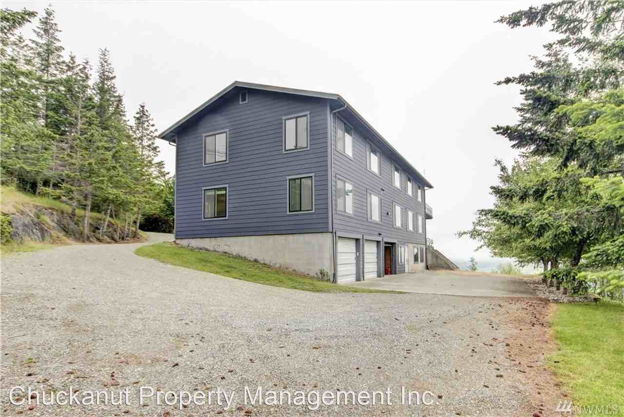 827 Bella Vista Lane - Photo 3 of 11