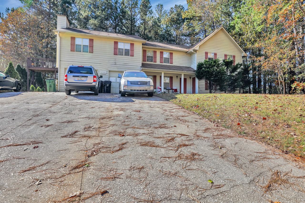 5795 Sheldon Ct - Photo 3 of 18