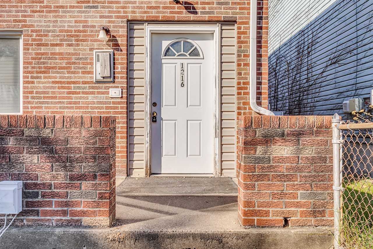 1216 Vine St Apartments for Rent in McKees Rocks, McKees Rocks, PA