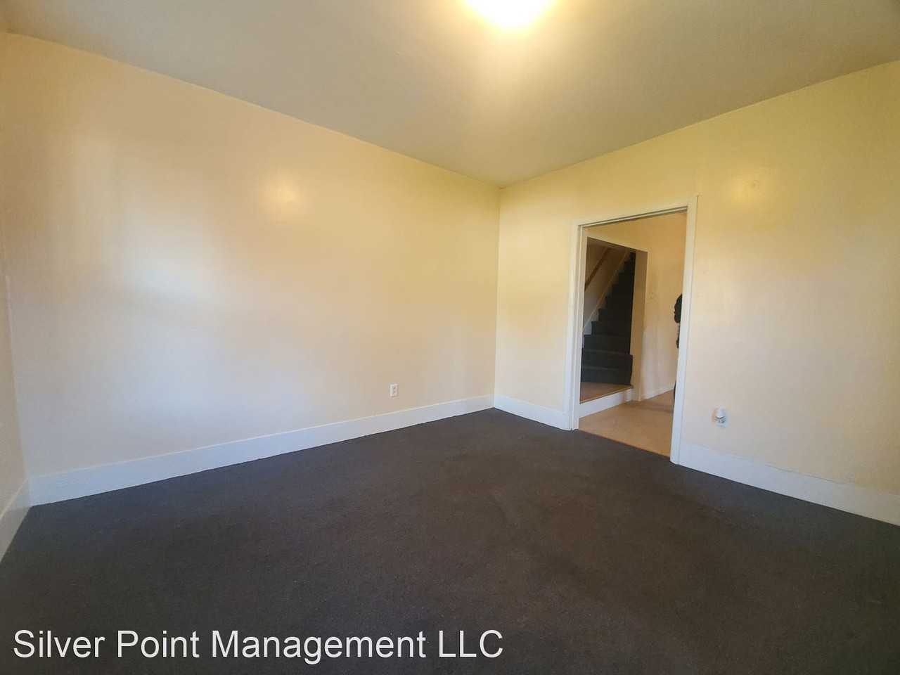 108-110 MLK Blvd - Photo 3 of 17