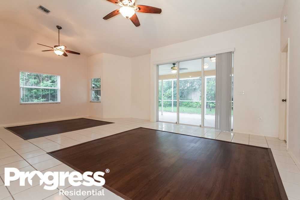 6190 Nicole Ct - Photo 2 of 15