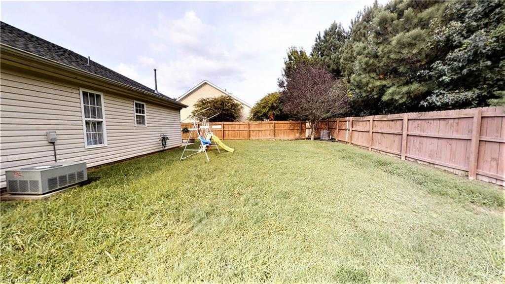 3608 Hickswood Forest Dr - Photo 2 of 10