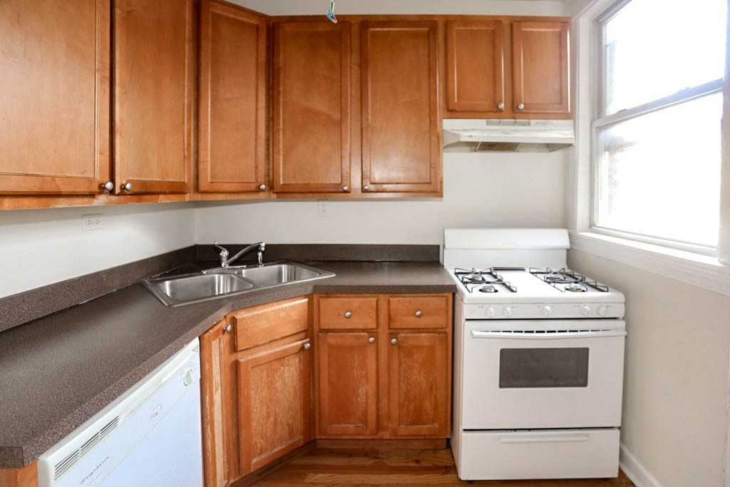 3521-29 1/2  N. Broadway - Photo 2 of 29