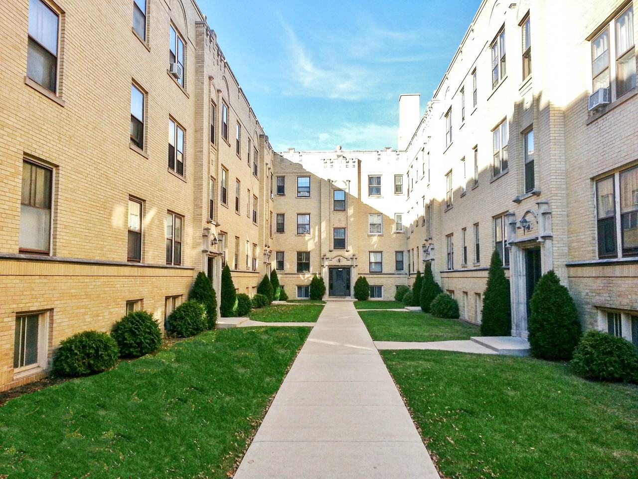 460006 N. Winchester / 194054 W. Wilson Apartments in Uptown, Chicago