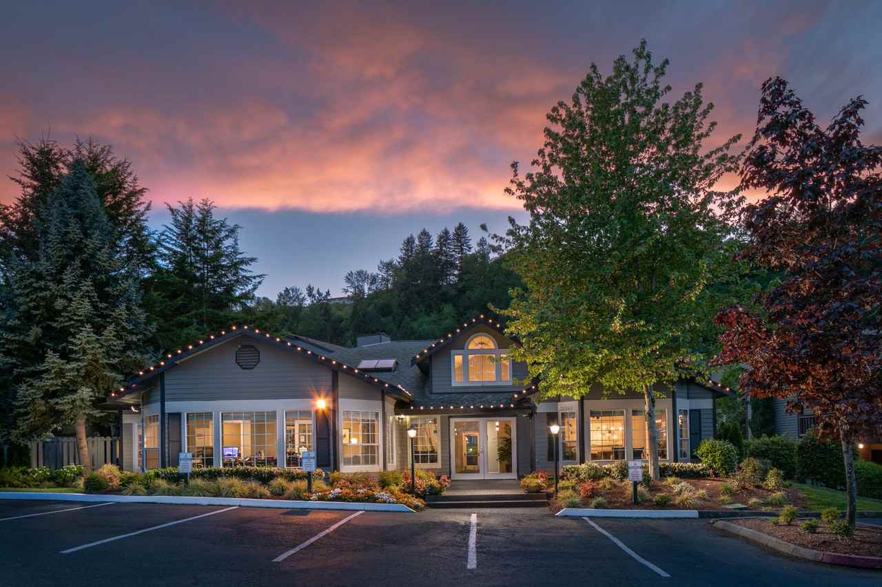 Apex West Hill Apartments 24849 46th Ave S Kent Wa 98032 Zumper