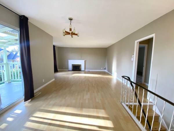 6291 Kalamalka Crescent - Photo 2 of 11