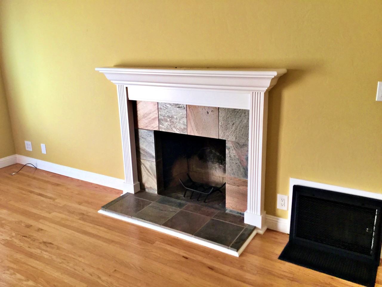 970 Hacienda Avenue #3 Bedrooms - Photo 2 of 6