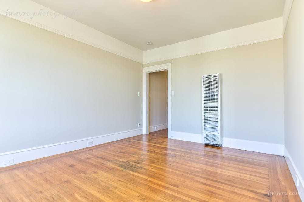 Ofarrell St #8 - Photo 3 of 6