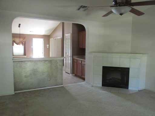 127 Strawn - Photo 3 of 3