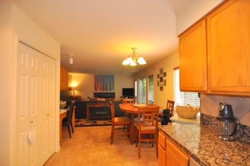 5028 Greensborough Ct - Photo 3 of 7