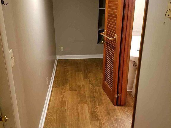 321 East Locust Street #4 - Photo 3 of 6