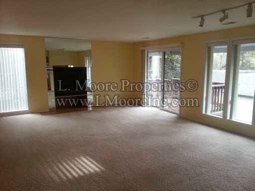 15240 Boones Way - Photo 3 of 12