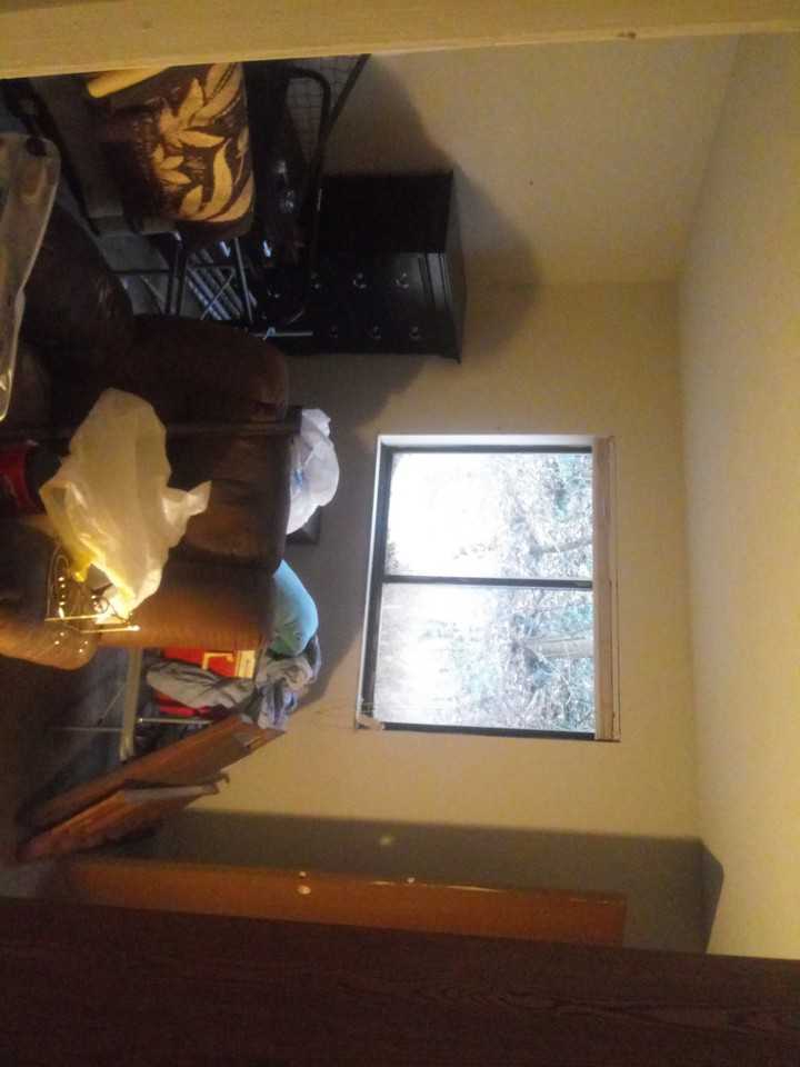 530 Greenfield Lane - Photo 2 of 6