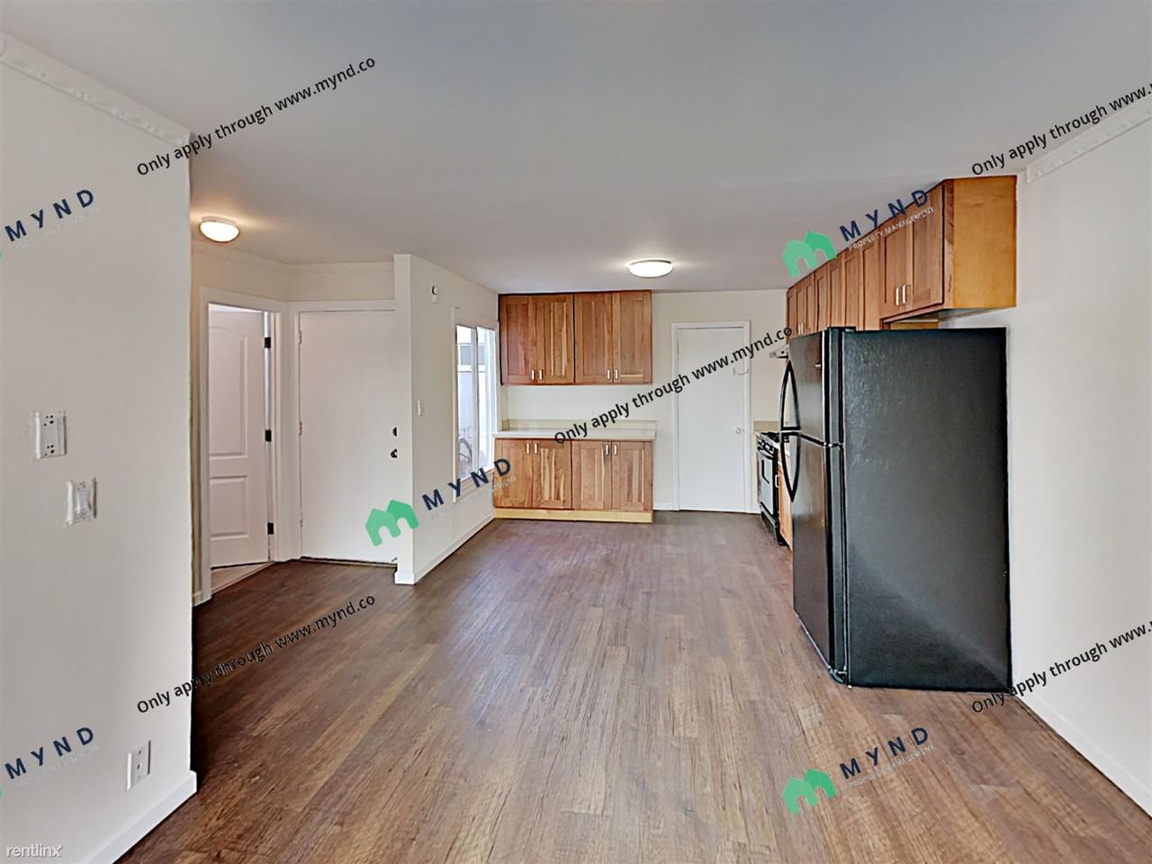 7 1st Ave #4 - Photo 3 of 7