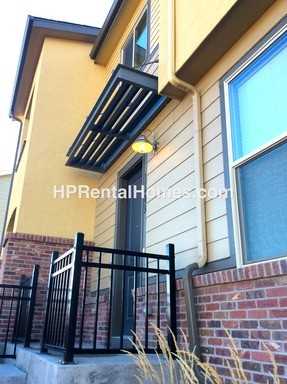 11293 Uptown Ave - Photo 3 of 41