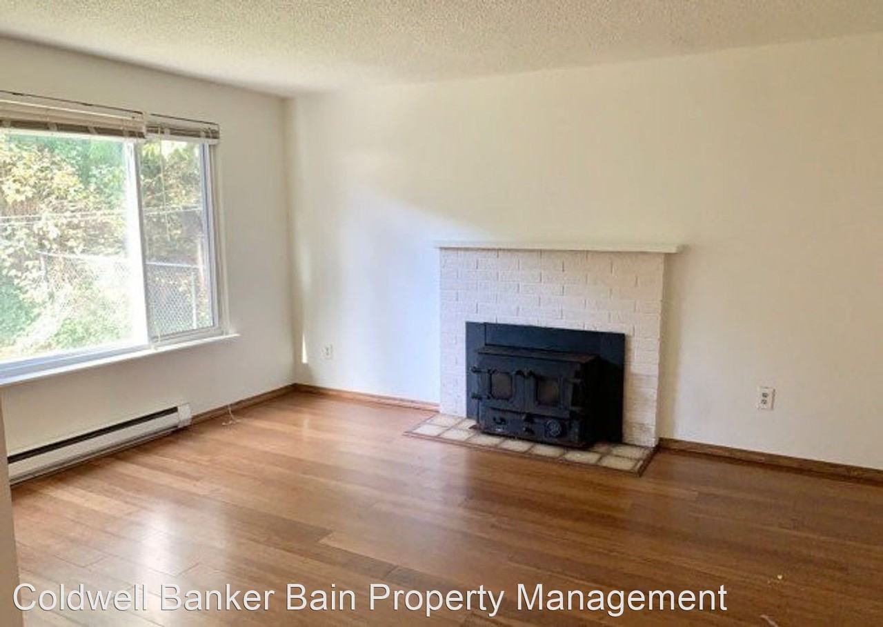 21606 55th Ave W - Photo 2 of 7