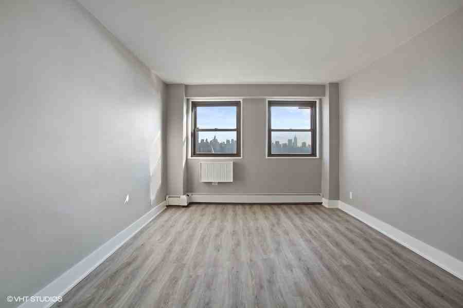 Overlook Terrace South - Photo 2 of 6