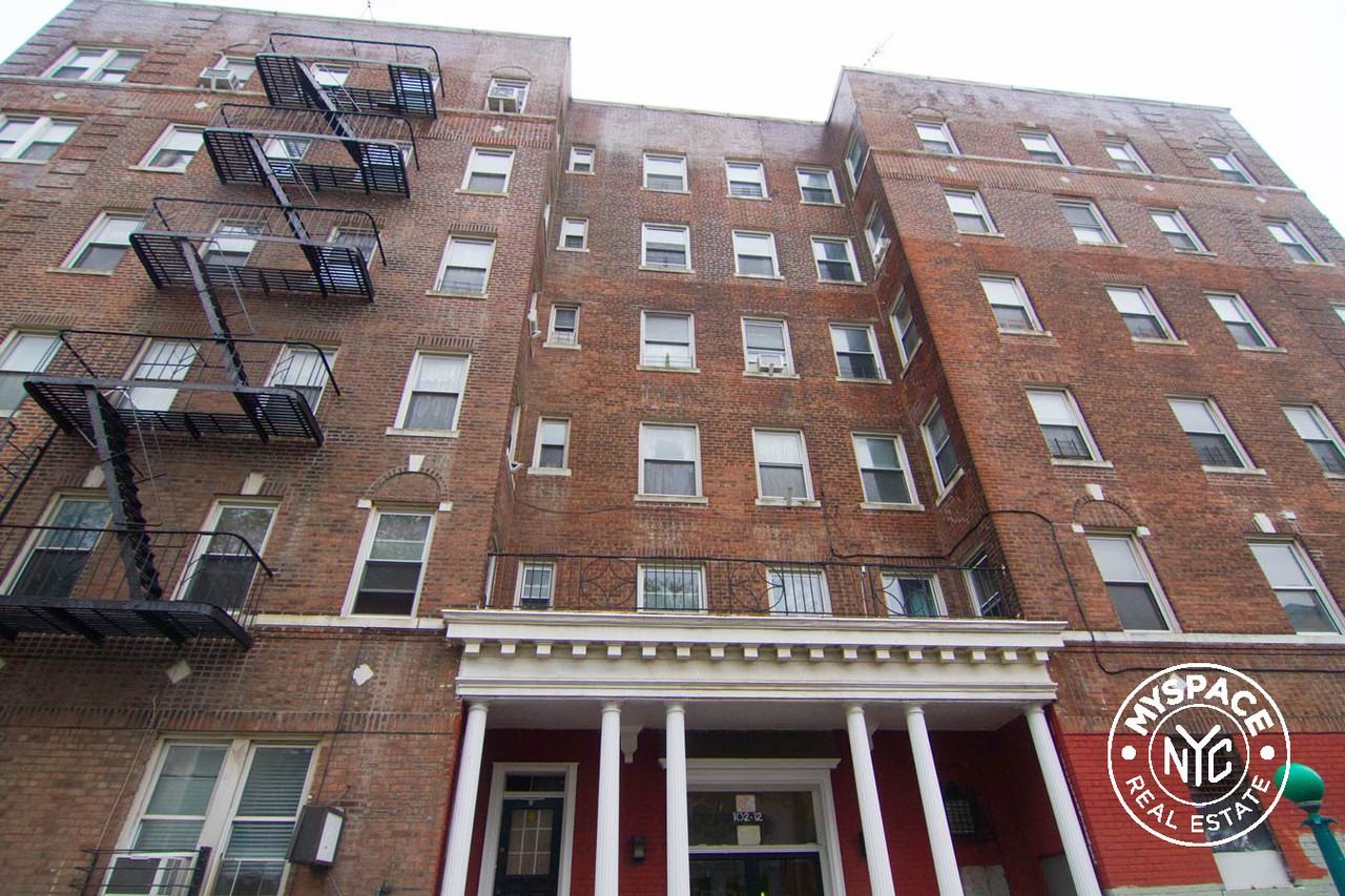 102 Albemarle Rd #B2 - Photo 2 of 2