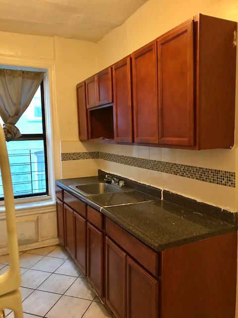 1226 Lincoln Place #B