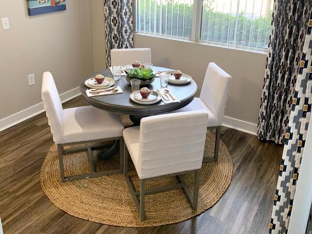 5650 Owens Dr - Photo 3 of 12