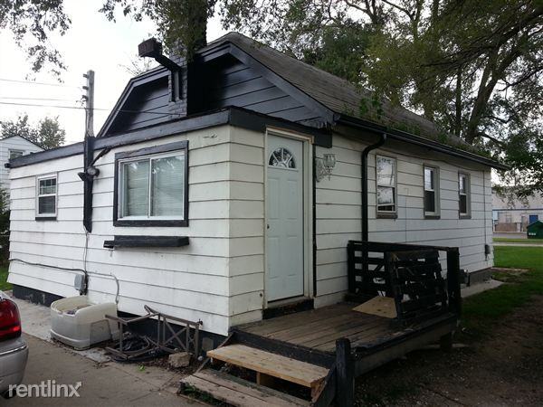 17 Logan St - Photo 2 of 3
