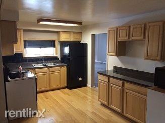 1580 Vinewood St - Photo 2 of 5